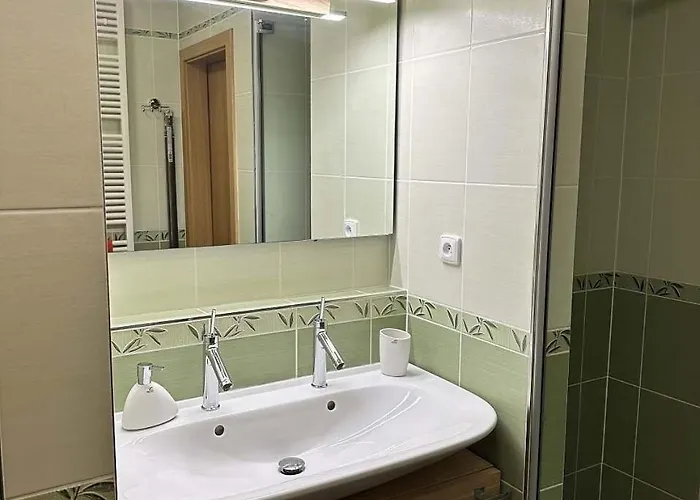 Hradecanka * Шпіндлерув-Млин